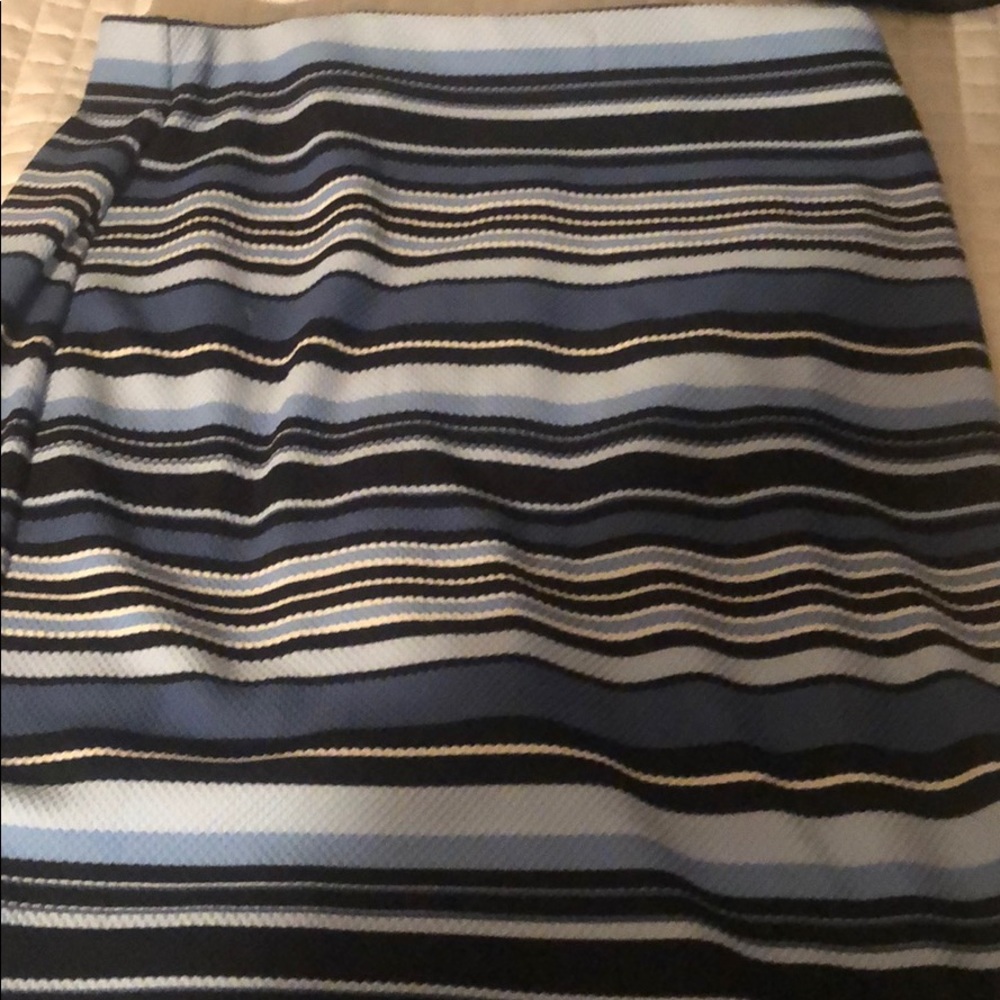Blue,white stripe skirt